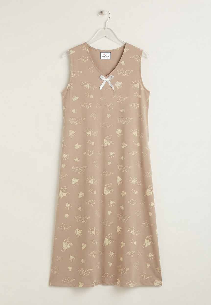 Women's beige sleeveless maxi nightgown with heart print