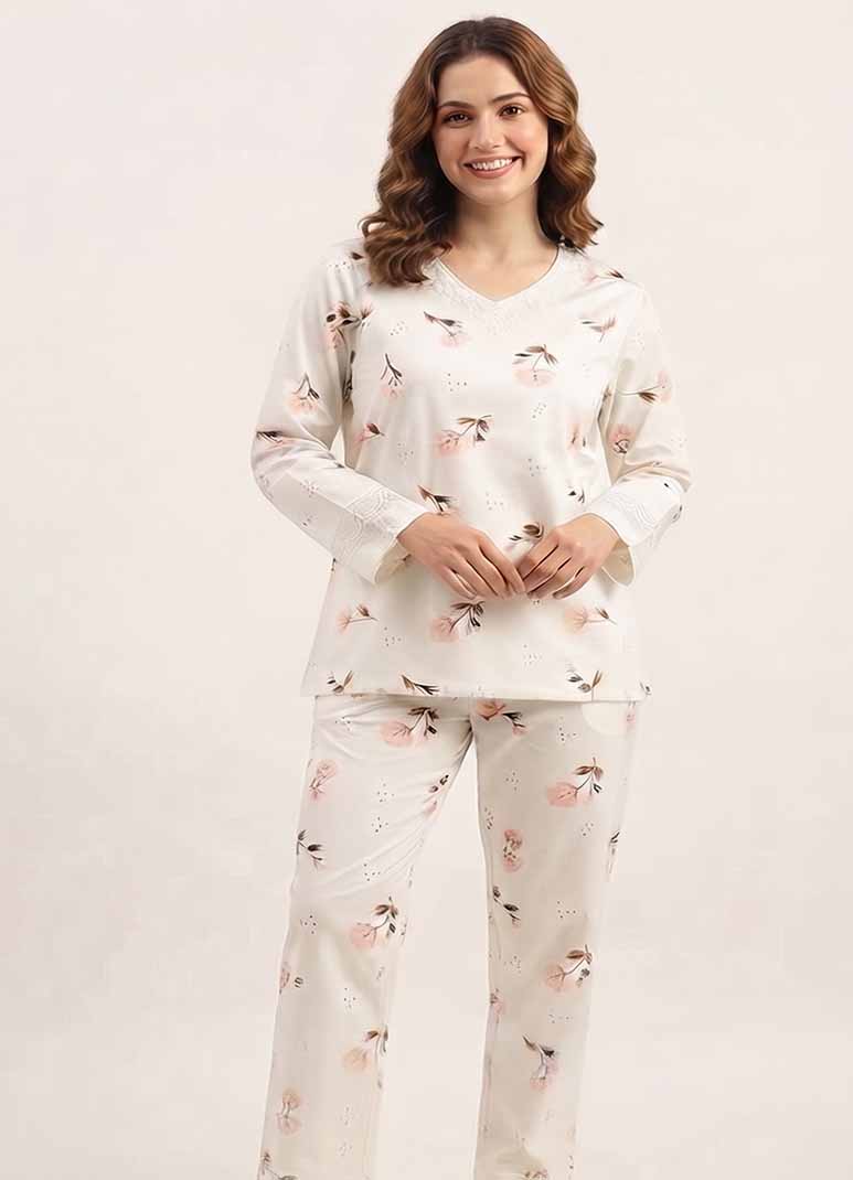 Women's ivory full sleeve pajama set with dandelion floral print